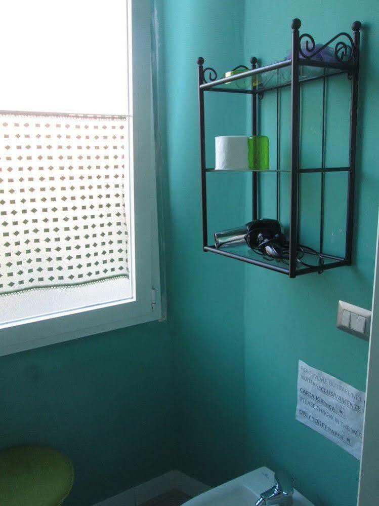 25 Villa *