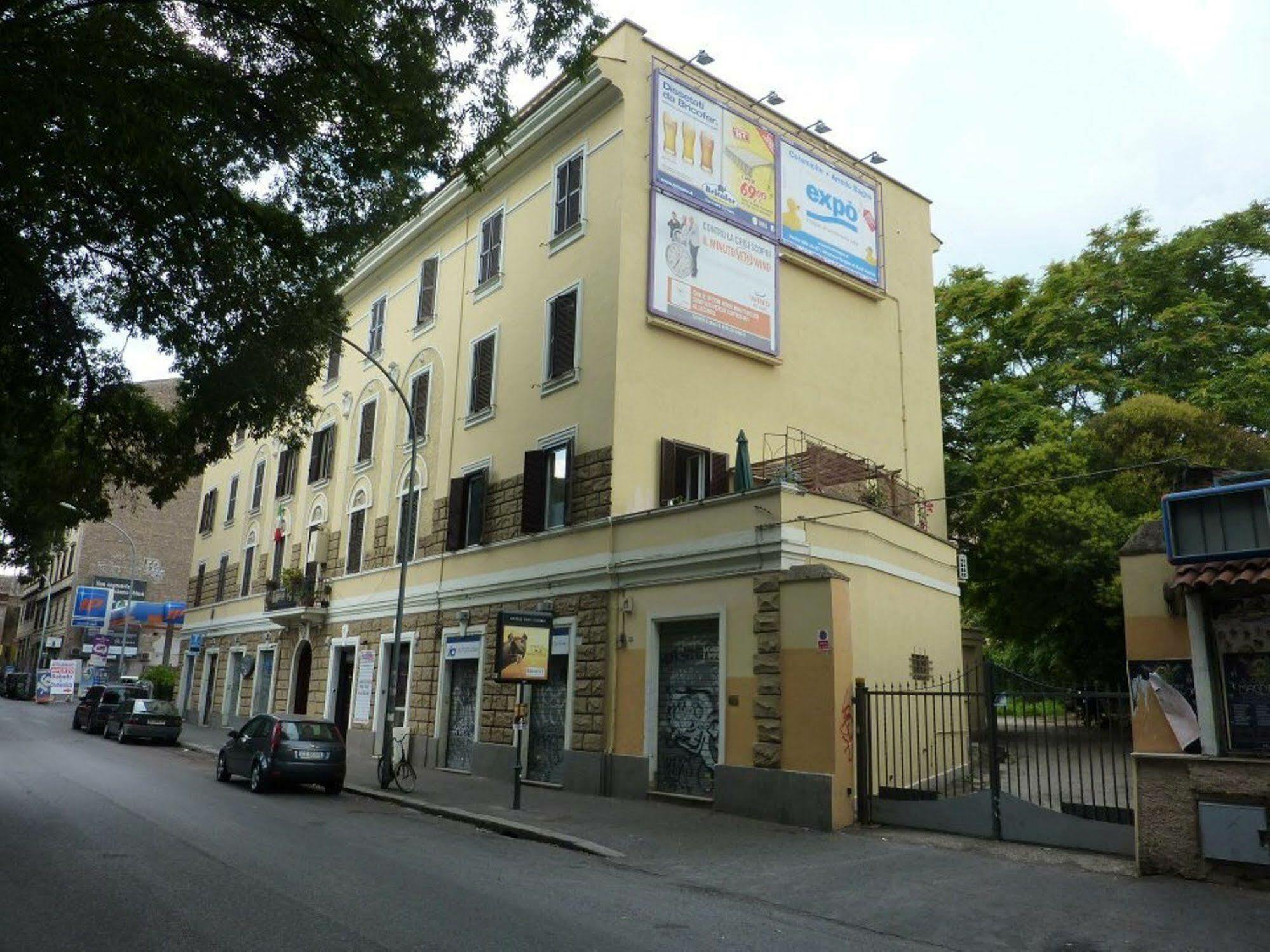 25 * Rome